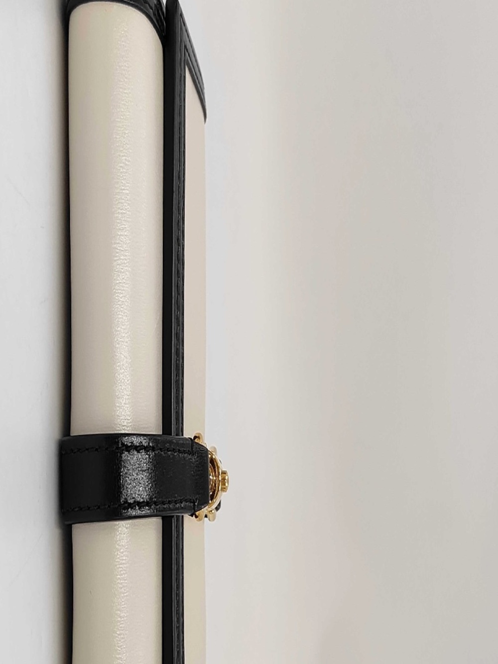 Gucci Jackie 1961 Chain Wallet Shoulder Bag Ivory Black Leather Gold Hardware - Picture 6 of 13